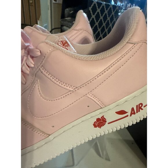 Nike Air Force 1 M11 Low Pink Sneakers with Flower Design - Picture 4 of 10